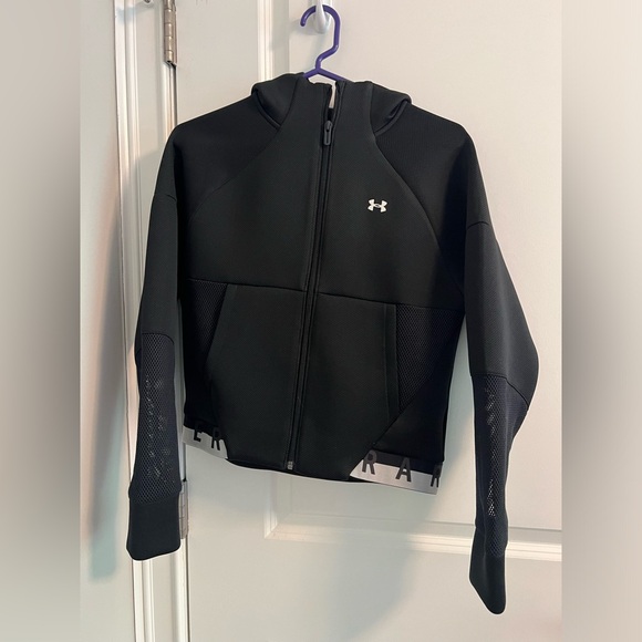 Under Armour zip up hoodie with mesh arms - size XS - Picture 4 of 6